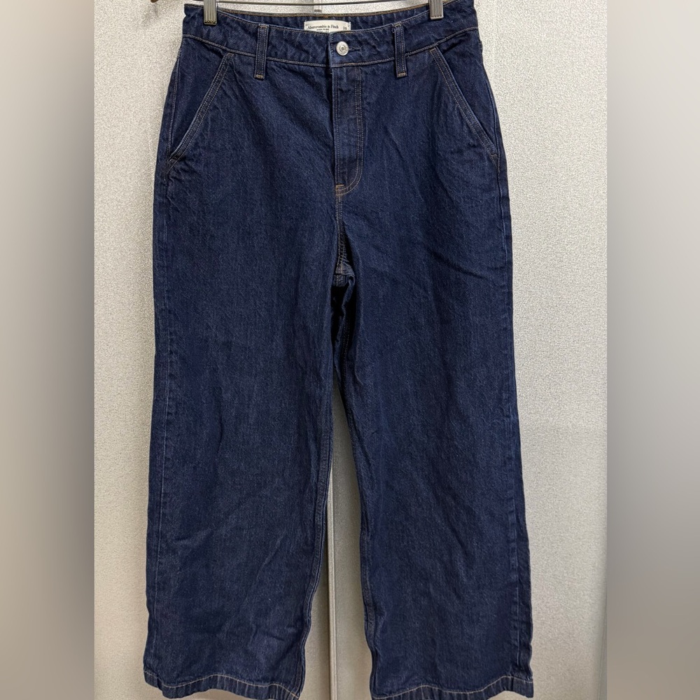 Abercrombie High Rise Wide Leg Jeans Dark Wash 28